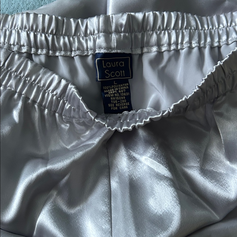 Laura Scott Metallic Silver Trousers - Picture 2 of 8